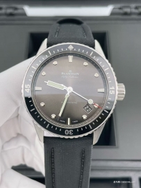 宝珀 Fifty Fathoms 5000 1110 B52A Automatik 缎面磨砂精钢 43mm表径